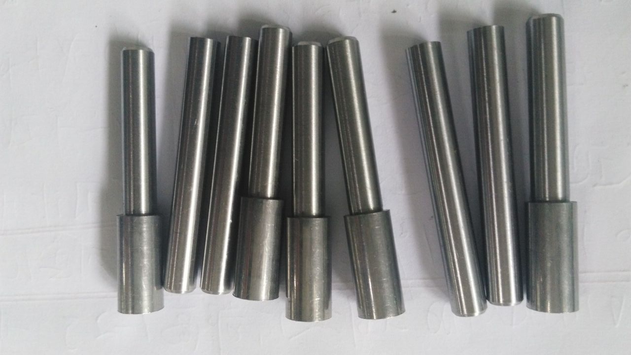 鄧祖強(qiáng)老板的精密零配件